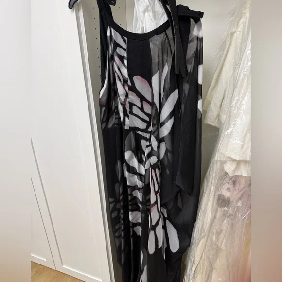 Halston Heritage Black and White Sheer Sleeve Dress - Picture 2 of 6